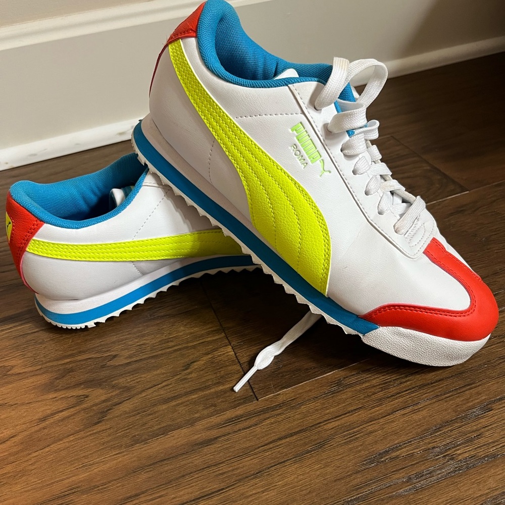 Puma White Sneakers Red, Yellow, Blue Highlights - BANG! You won’t see anywhere